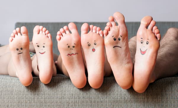 El cuidado de los pies en pacientes con diabetes o pies delicados